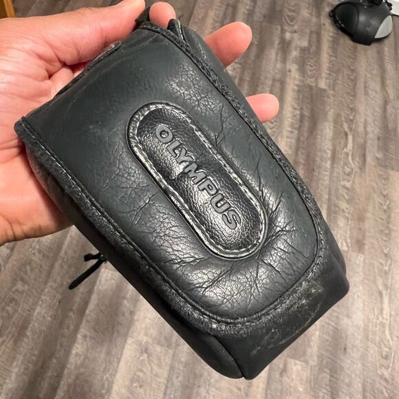 Olympus Black 3500 DLX Camera - Picture 10 of 10